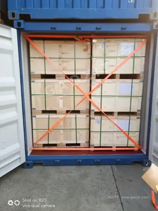 Packing photograph, 6 February 2026